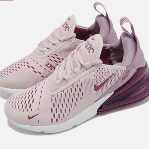 ✨ Nike Air Max 270 Women’s Sneakers - 6.5 ✨